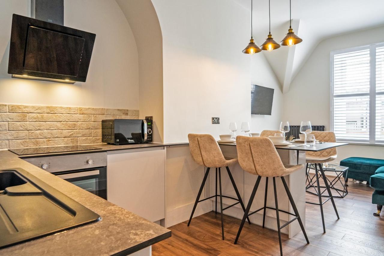 Watergate Penthouse - New 2 Bed Luxury Apartment In City Centre Τσέστερ Εξωτερικό φωτογραφία