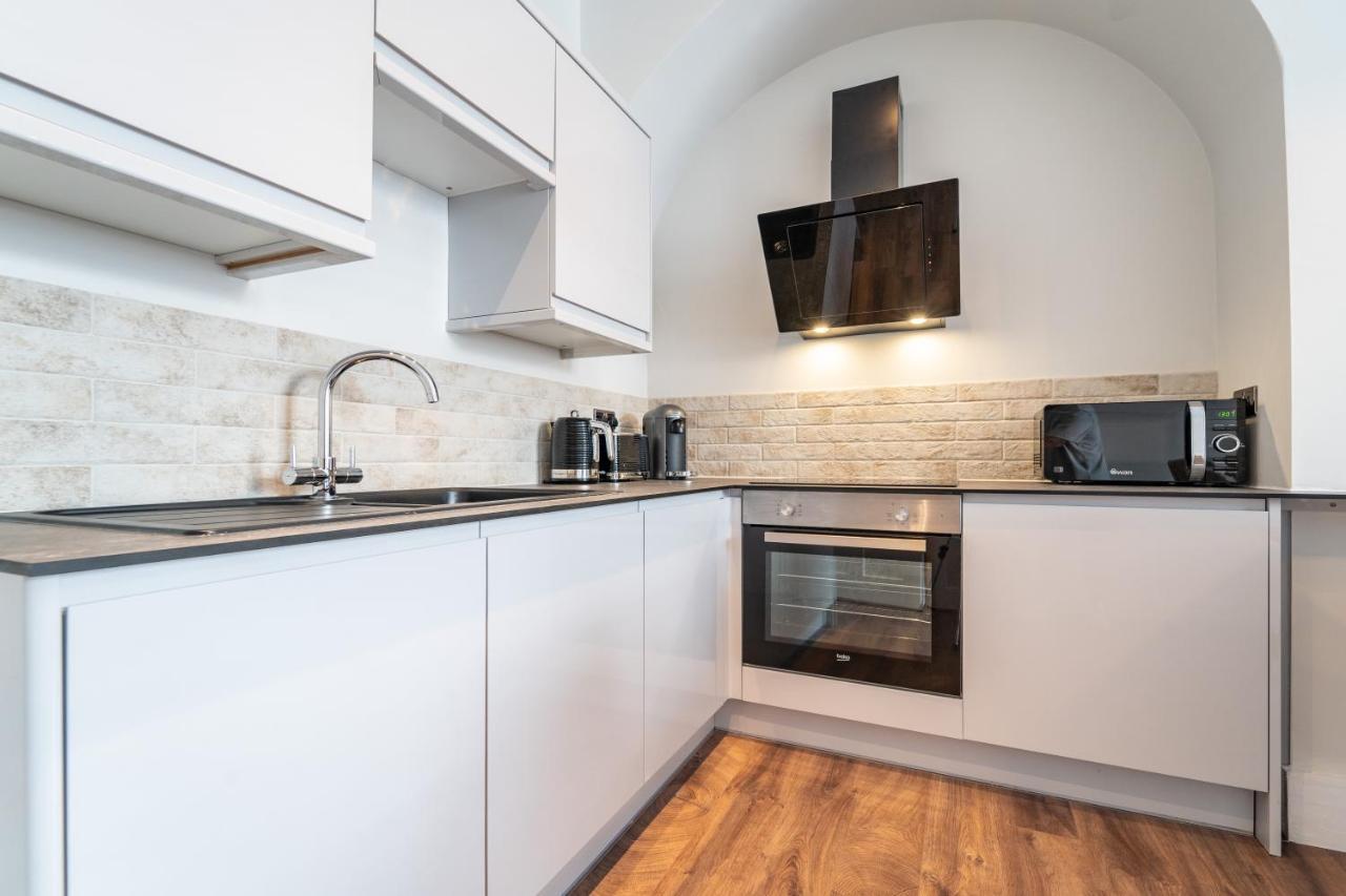 Watergate Penthouse - New 2 Bed Luxury Apartment In City Centre Τσέστερ Εξωτερικό φωτογραφία