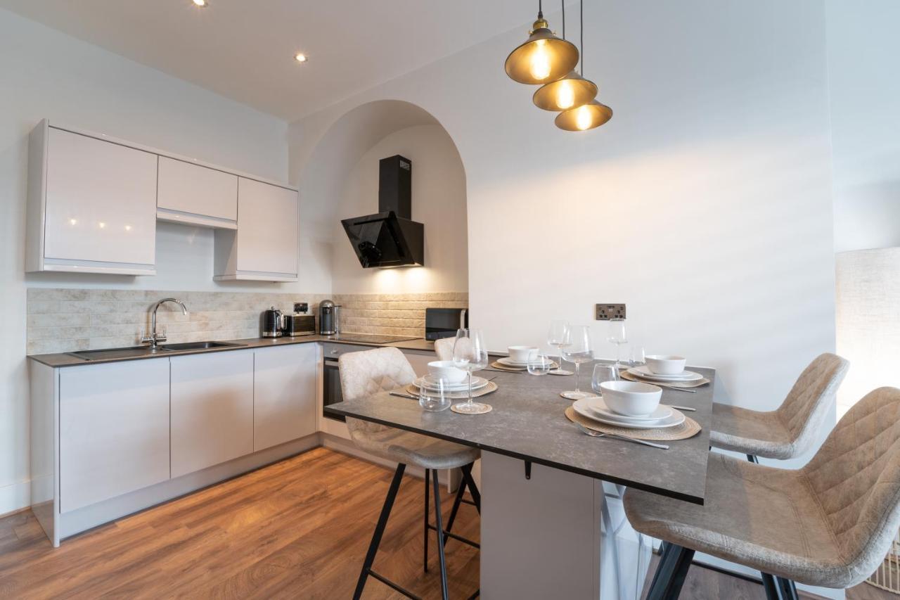 Watergate Penthouse - New 2 Bed Luxury Apartment In City Centre Τσέστερ Εξωτερικό φωτογραφία