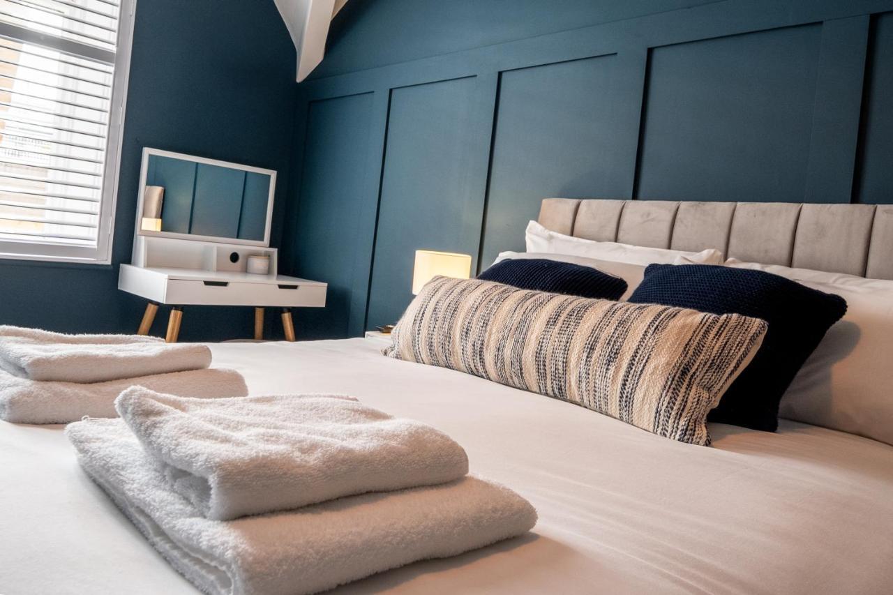 Watergate Penthouse - New 2 Bed Luxury Apartment In City Centre Τσέστερ Εξωτερικό φωτογραφία