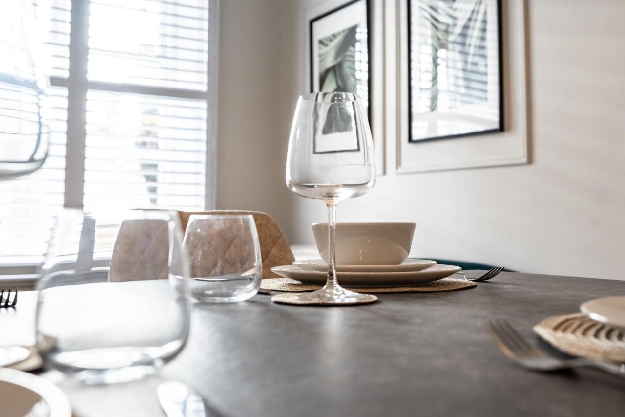 Watergate Penthouse - New 2 Bed Luxury Apartment In City Centre Τσέστερ Εξωτερικό φωτογραφία